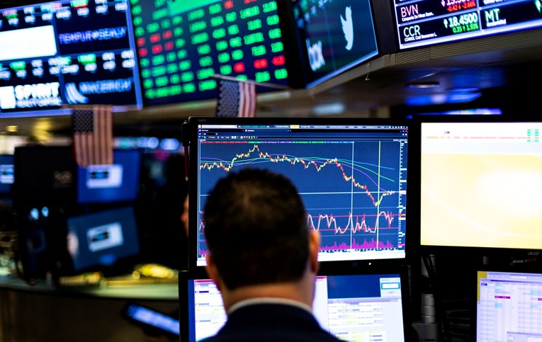 Wall Street raste