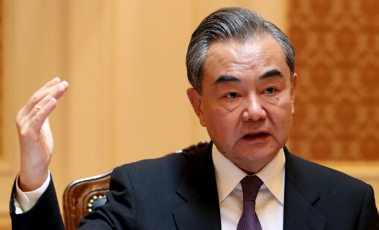 Kineski ministar: Američki pritisak na Huawei je čisto gospodarsko nasilje