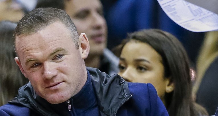 Wayne Rooney uhićen u Washingtonu zbog javnog pijančevanja i psovanja