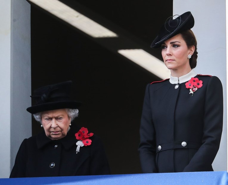 Kraljica Elizabeta nije bila oduševljena što je William s Kate zbog jedne stvari