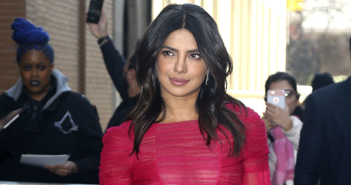 Priyanka Chopra pokorila ulice New Yorka u dvije prozirne haljine