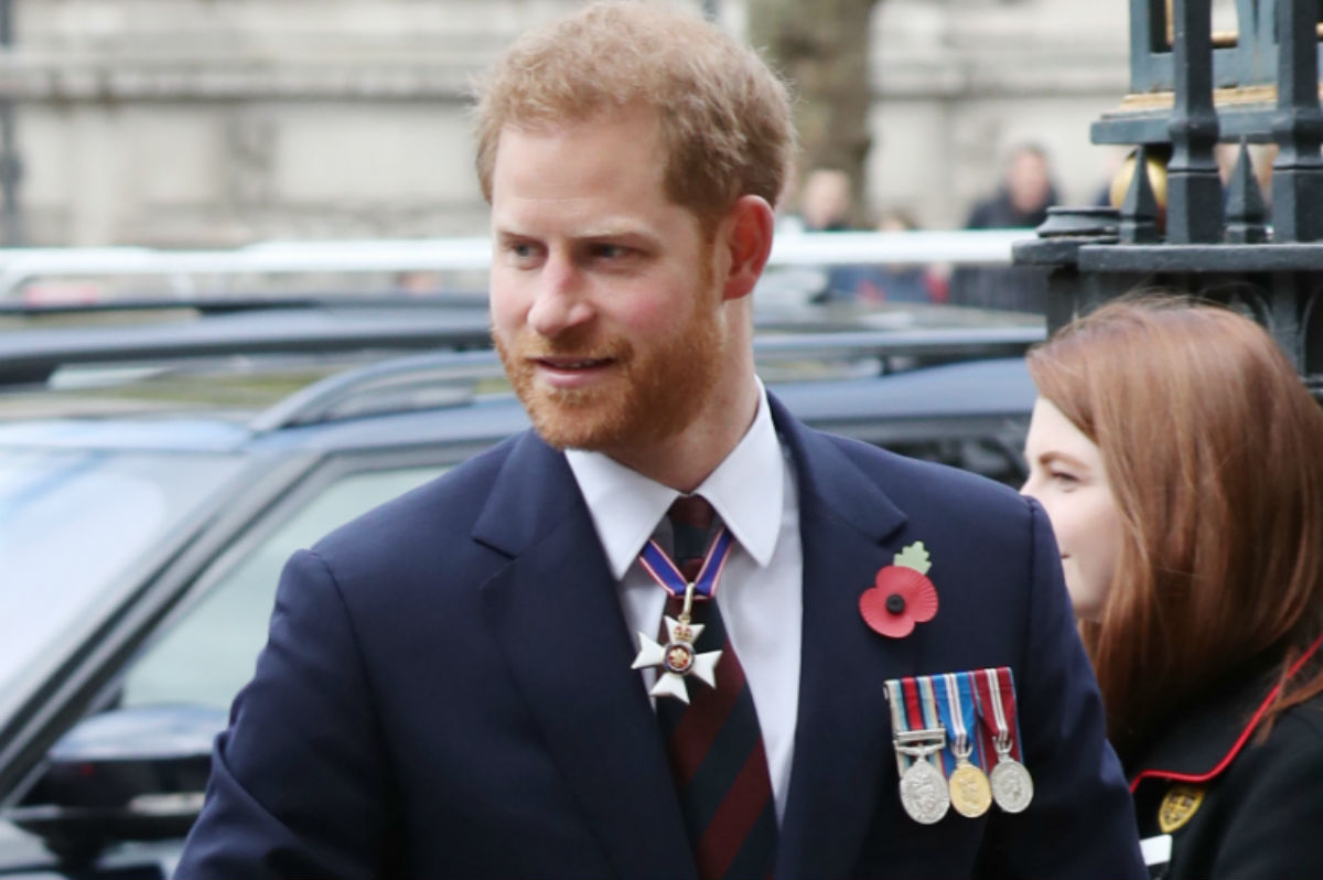 Neočekivana kombinacija: Britance iznenadilo s kim se Harry pojavio na misi