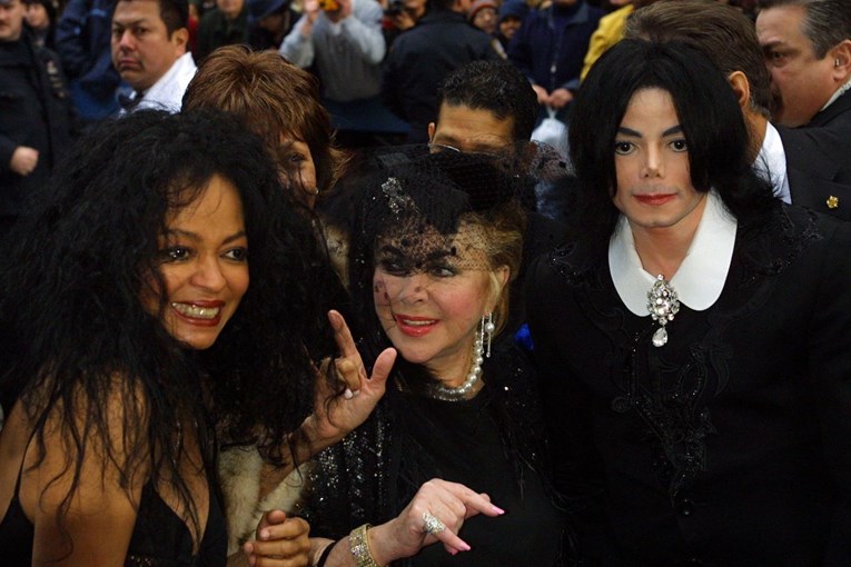 Nakon Streisand, još jedna glazbena diva brani Jacksona: "Stanite u ime ljubavi"