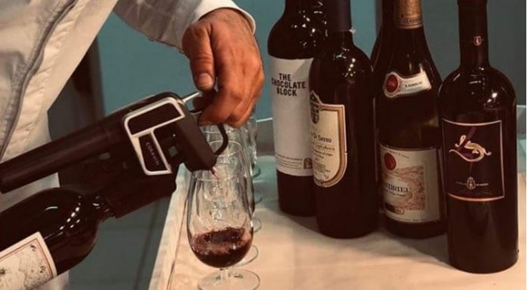 Konobar greškom gostu natočio vino od 40 tisuća kuna