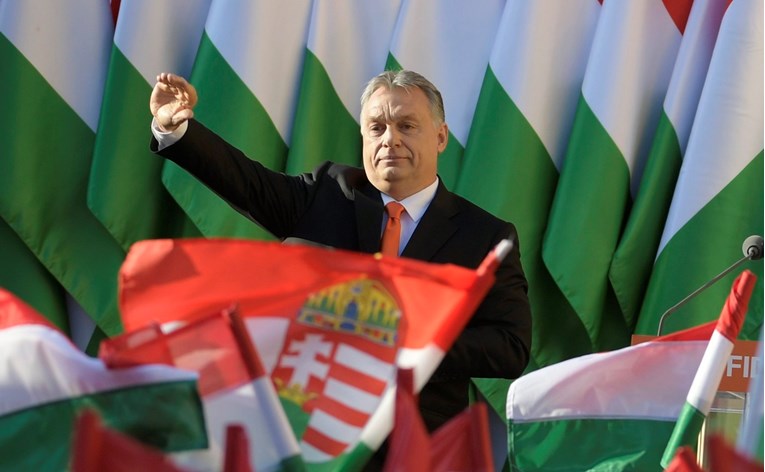 Mađarska donijela Stop Soros zakon