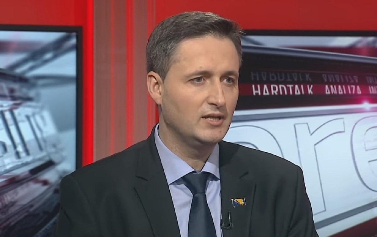 SDP-ov kandidat za Predsjedništvo BiH traži potporu radikalnih desničara