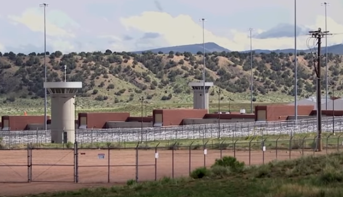 U ovom zatvoru žive najgori zločinci, a nazivaju ga "sudbinom gorom od smrti"