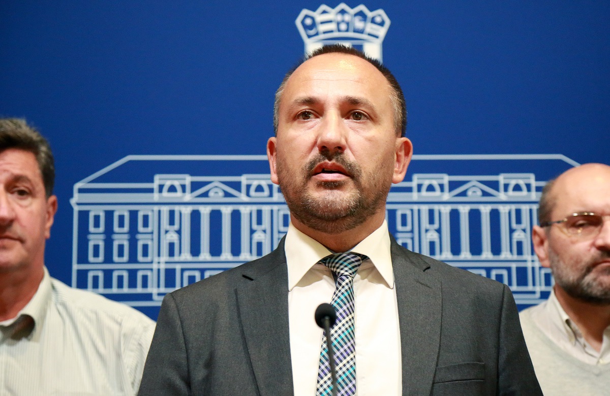 Zastupnik HRAST-a ljutit zbog propasti referenduma: "Ovo je stravično"