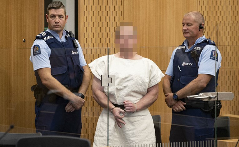 Terorist iz Christchurcha na sudu se smijao obiteljima žrtava
