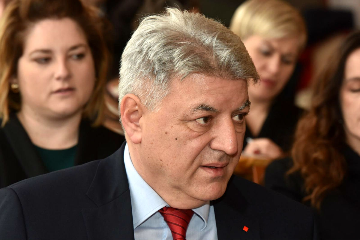 Komadina: Ništa od pokretanja opoziva Bernardića