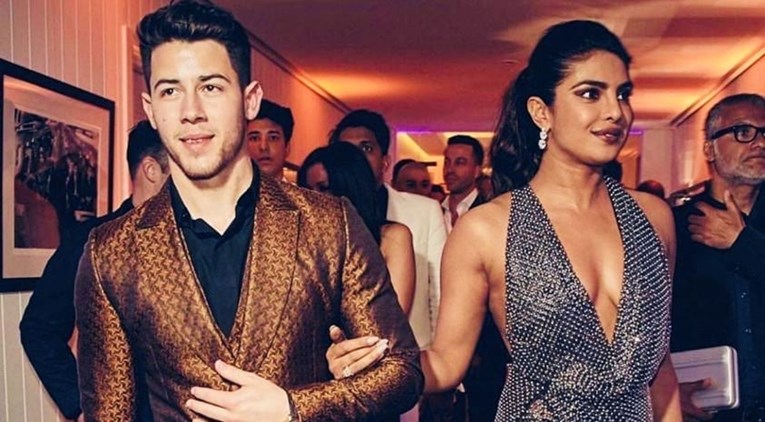 Nick Jonas dirljivom objavom čestitao Priyanki godišnjicu veze