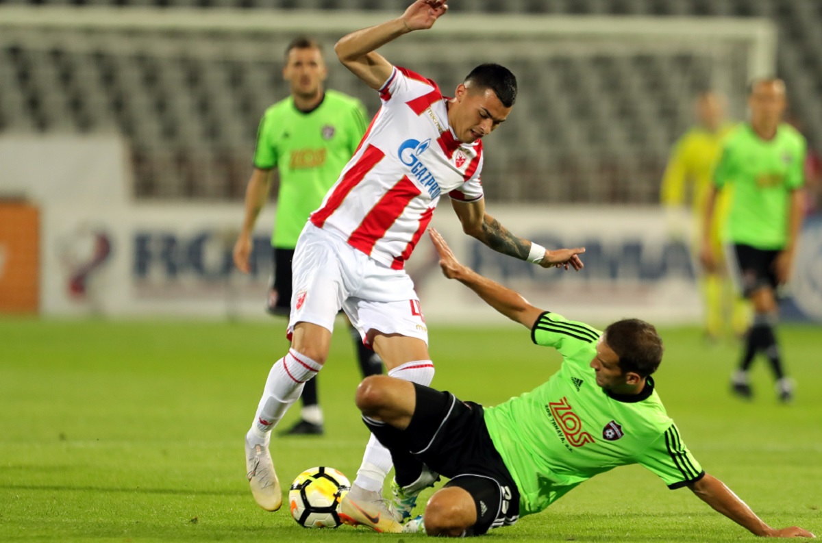 Zvezda kiksala, Ajax ispustio veliku prednost
