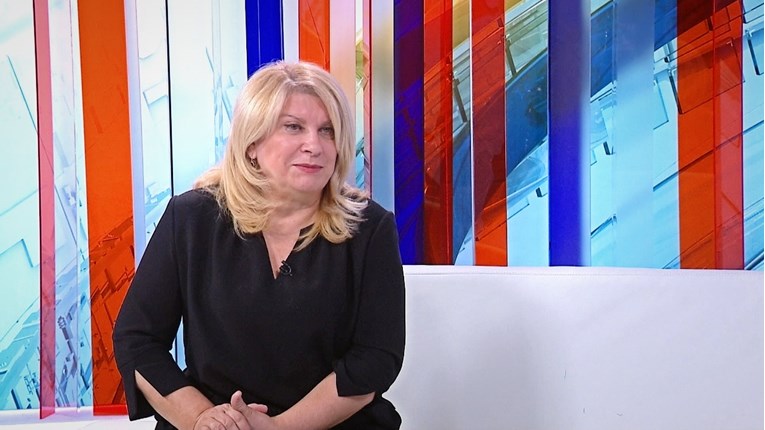 Škare Ožbolt: "Za dom spremni" nije kazneno djelo kada je riječ o zakonu