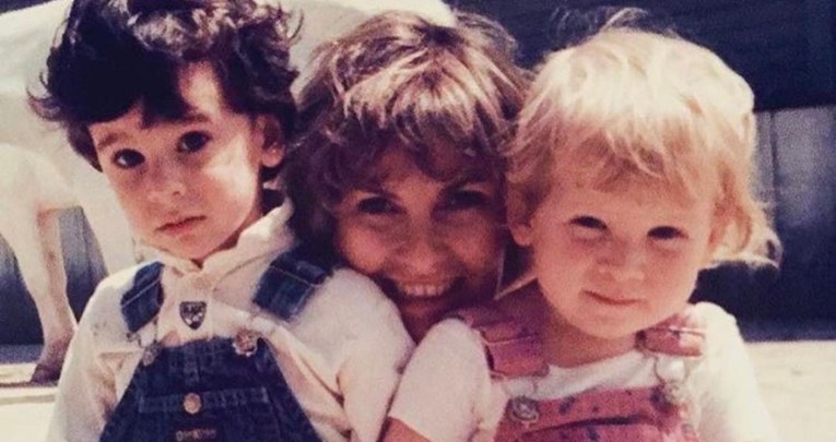 Mama slavnog glumca odbrusila nasilnicima koji su joj prije 25 godina napadali sina