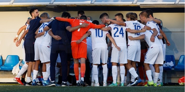 U-19 HAJDUK - SHKENDIJA 3:1 Hajduk rutinski do drugog kruga Lige prvaka