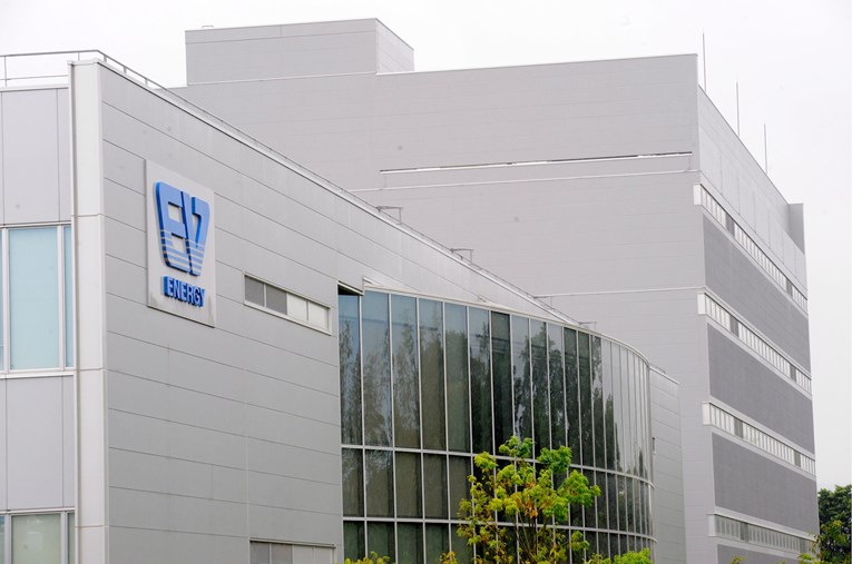 Panasonic ulaže 700 milijuna dolara u proizvodnju baterija za Teslu