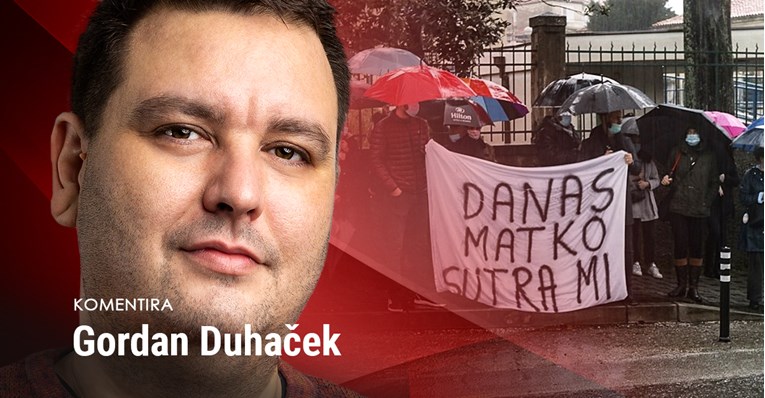 Dubrovački skup podrške policajcu optuženom za uznemiravanje je slika hratoličanstva