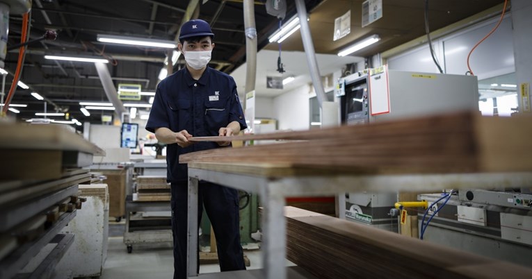 Japan daje 103 milijarde dolara za ublažavanje posljedica poskupljenja sirovina