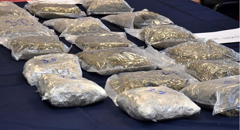 U krovu hladnjače pokušao prošvercati 255 kg marihuane, osuđen je na 8 godina zatvora