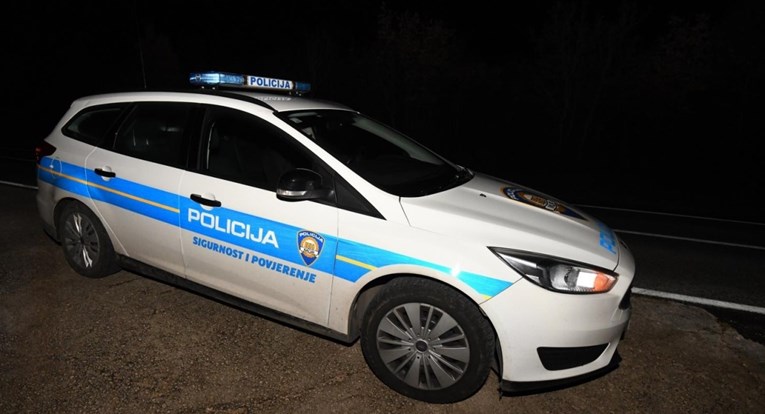Na Braču pao lift za osobe s invaliditetom, tri osobe helikopterom prebačene u Split