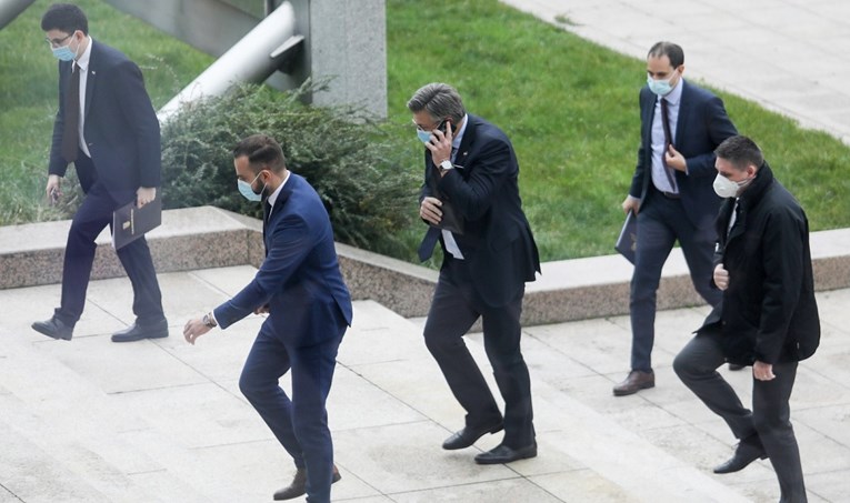 U vladi sastanak o novim mjerama. Aladrović: Predstavit ćemo i ekonomske mjere
