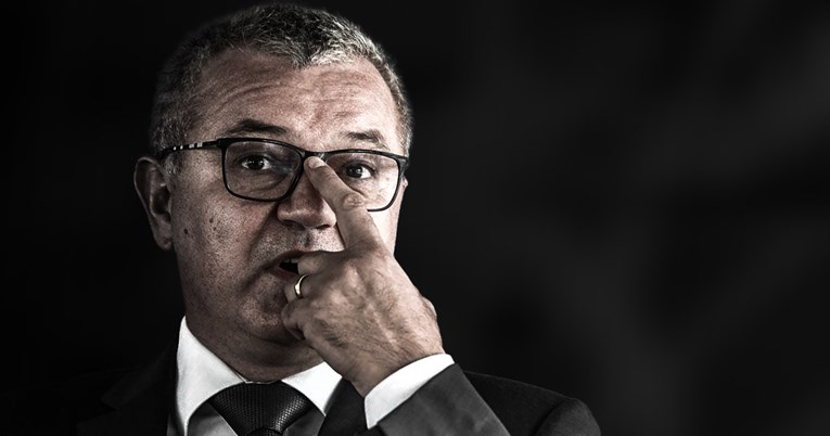 Država poziva na samoobnovu, a građanima iz Fonda za obnovu nije isplaćena niti kuna