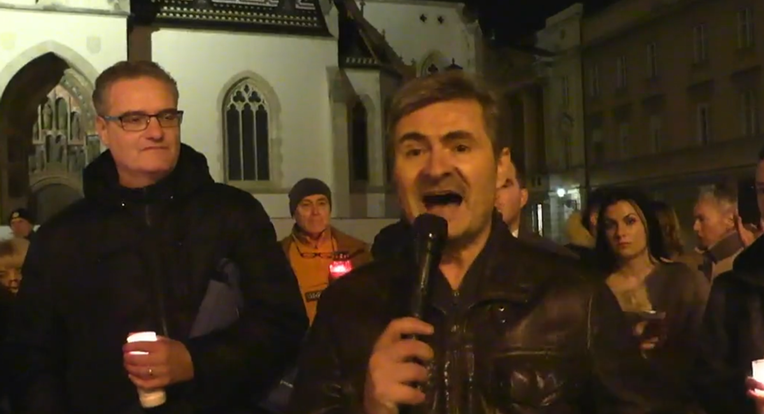 Prosvjednik protiv covid-potvrda: Ja proučavam specijalni rat, broj umrlih je laž