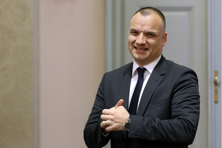 Jelenić uopće nije prošao sigurnosnu provjeru. SOA: Nismo to dužni