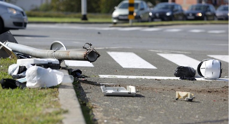 Na Rabu poginuo vozač motora, sudario se s autom