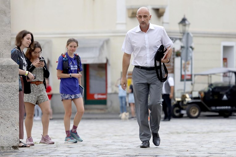 Vrdoljak nakon sastanka koalicije: HNS će tražiti povećanje plaća učiteljima