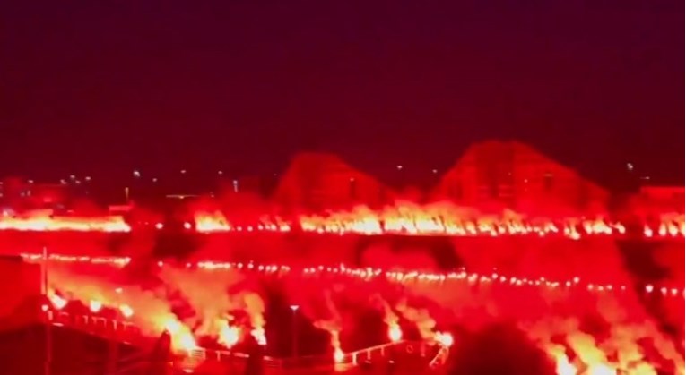 Pogledajte spektakularnu bakljadu iz Škotske u čast nepobjedivih Rangersa