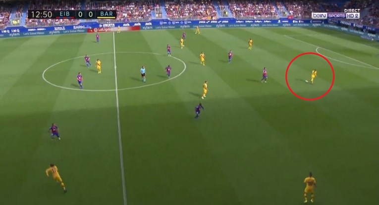 Stoper Barcelone odavde je asistirao za gol