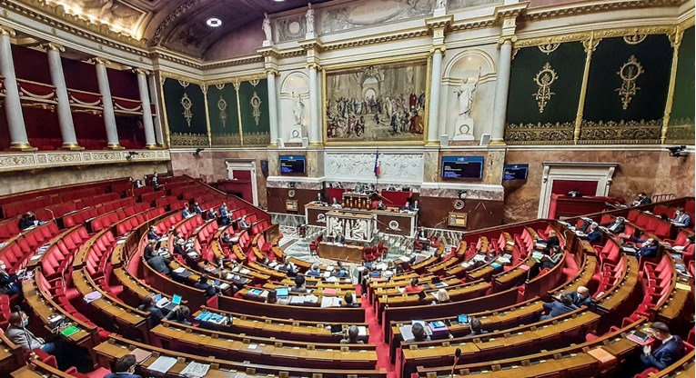 Francuska izglasala zakon koji bi se trebao boriti protiv radikalnog islamizma
