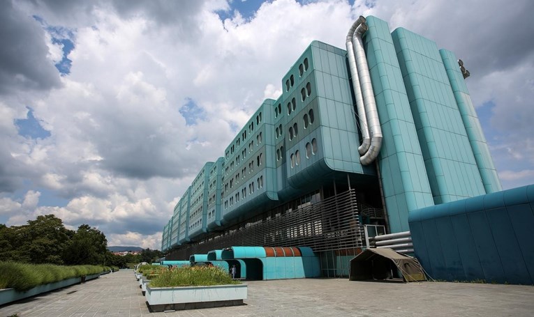 Ministarstvo zdravstva sazvalo sastanak zbog bržeg punjenja bolnica