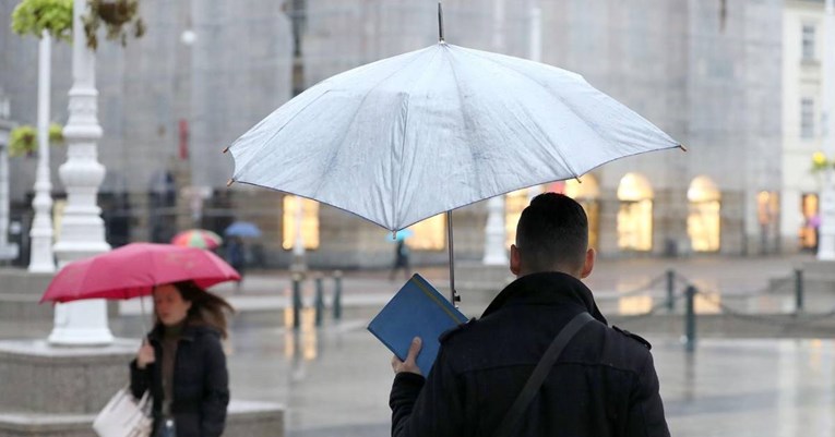 Stigla promjena vremena: Bit će obilnih kiša, na moru moguće nevere