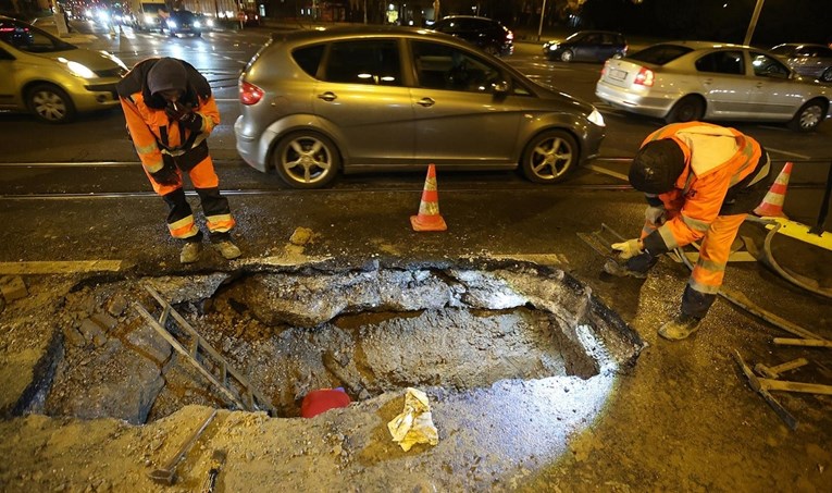 Opet puknuo cjevovod u Zagrebu, dio stanara bez vode