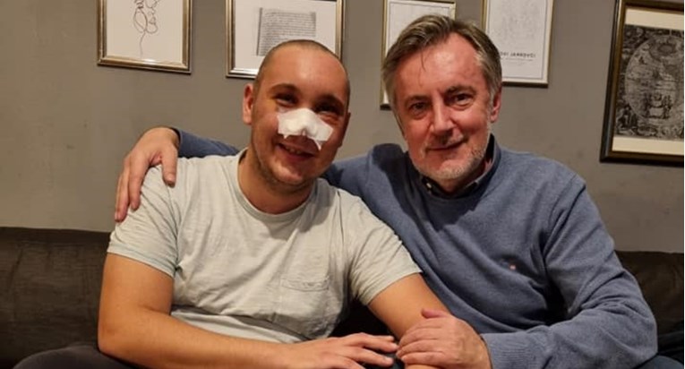 Škoro posjetio muškarca koji tvrdi da je pretučen zbog njegove pjesme