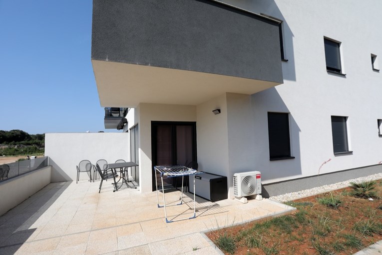 Novi detalji: Žena umrla od alkohola, tijelo bilo 2 dana u kući, muž nije pomogao