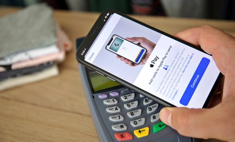 EK optužuje Apple zbog beskontaktnog plaćanja 