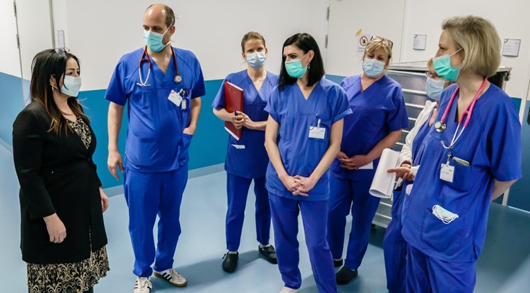 Vodeći njemački virolog objasnio zašto je u Njemačkoj niska smrtnost od koronavirusa