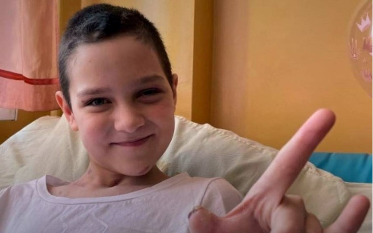 Ovo je Ukrajinka Veronika (10). Cijela obitelj joj je ubijena u napadu ruskog tenka