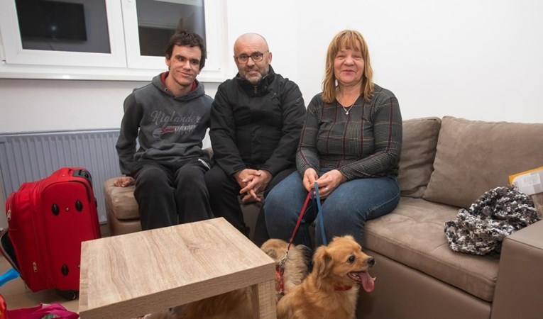 Majka i sin iz Siska ostaju u Slavoniji nakon potresa, dobri ljudi im kupili kuću