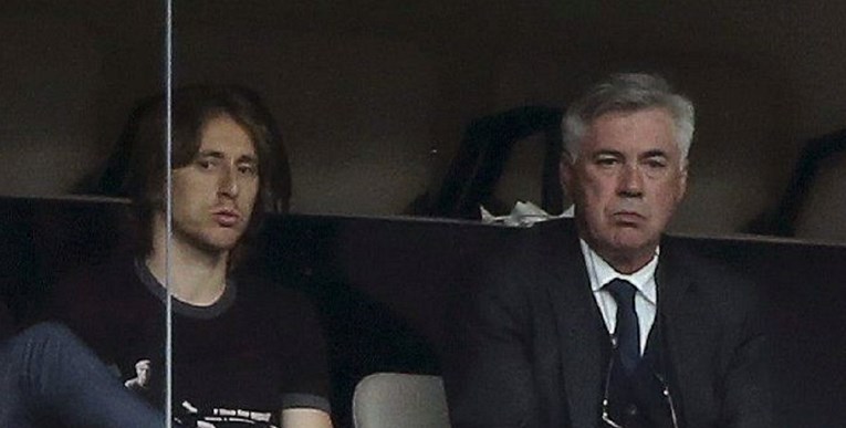 Modrić s klupe gledao kako njegov nasljednik briljira. Ancelotti je komentirao to