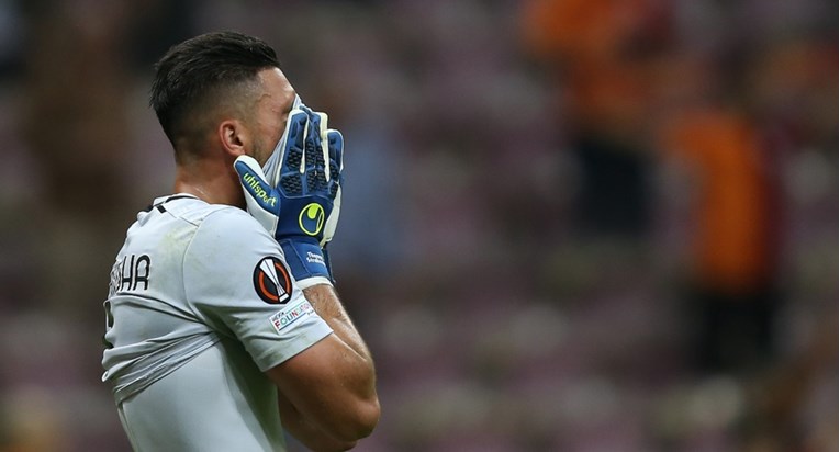 Pogledajte komičan autogol Lazijevog vratara