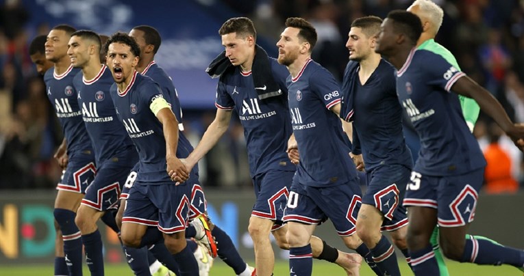 Parisien: Igrač PSG-a stao je na semaforu. Prostitutka je ušla u auto i opljačkala ga