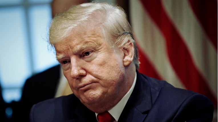 Sad i banke napuštaju Trumpa