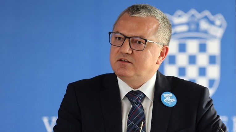 Horvat o obnovi: Neće trebati hrpa dokumenata, sve ćemo objasniti jednom grafikom