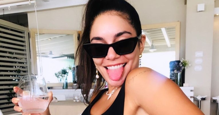 Vanessa Hudgens pokazala top figuru, fanovi kažu da bi mogla držati satove poziranja