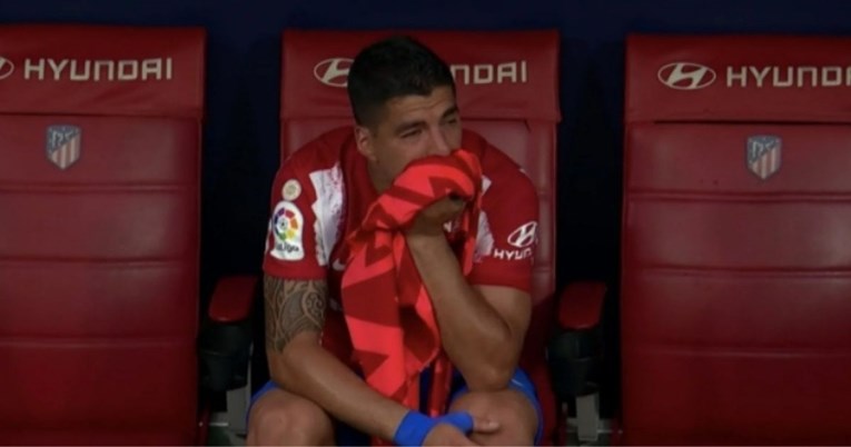 Suarez se rasplakao na klupi Atletica
