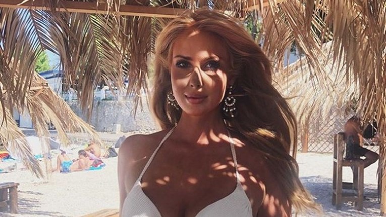 Maja Lena Lopatny u bijelom bikiniju pokazala nemoguće duge noge